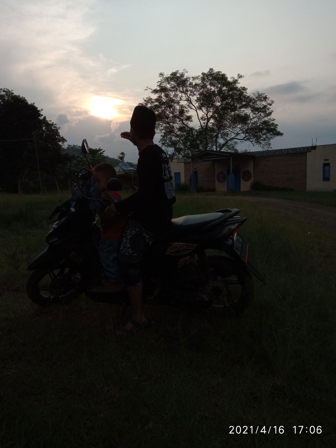 Asma May profile icon