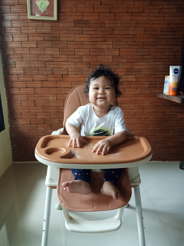 แม่ๆลูก8เดือน น้องนอนกันเฉลี่ยวันละกี่ชั่วโมงค่ะ