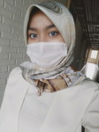ratih atih profile icon