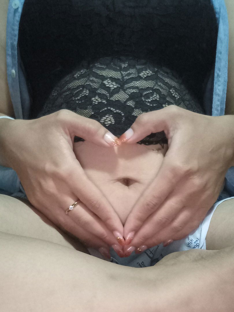 Anuthida Kitjaroen profile icon