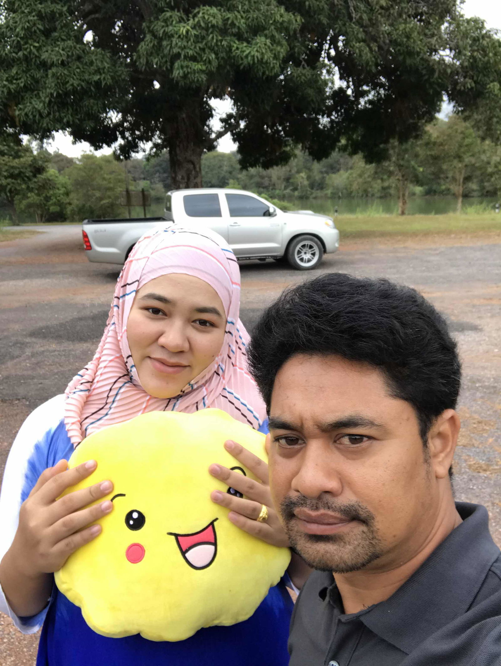 Montri Madtane profile icon