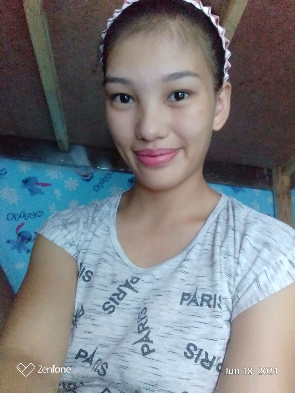 rose012297 profile icon