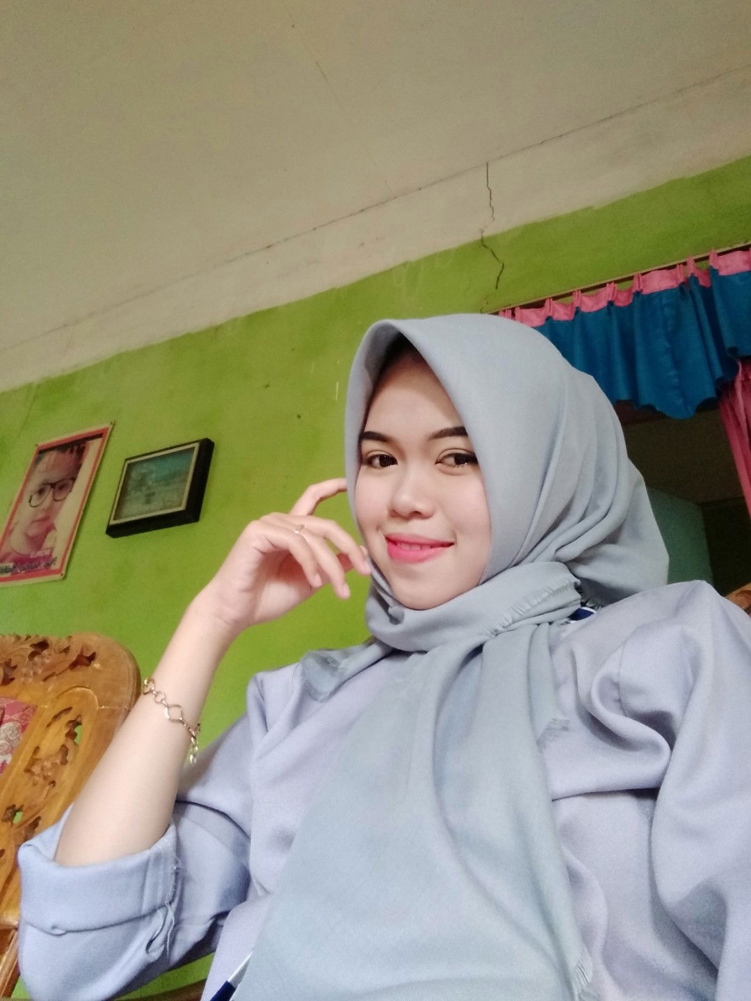 Leni Marlina profile icon