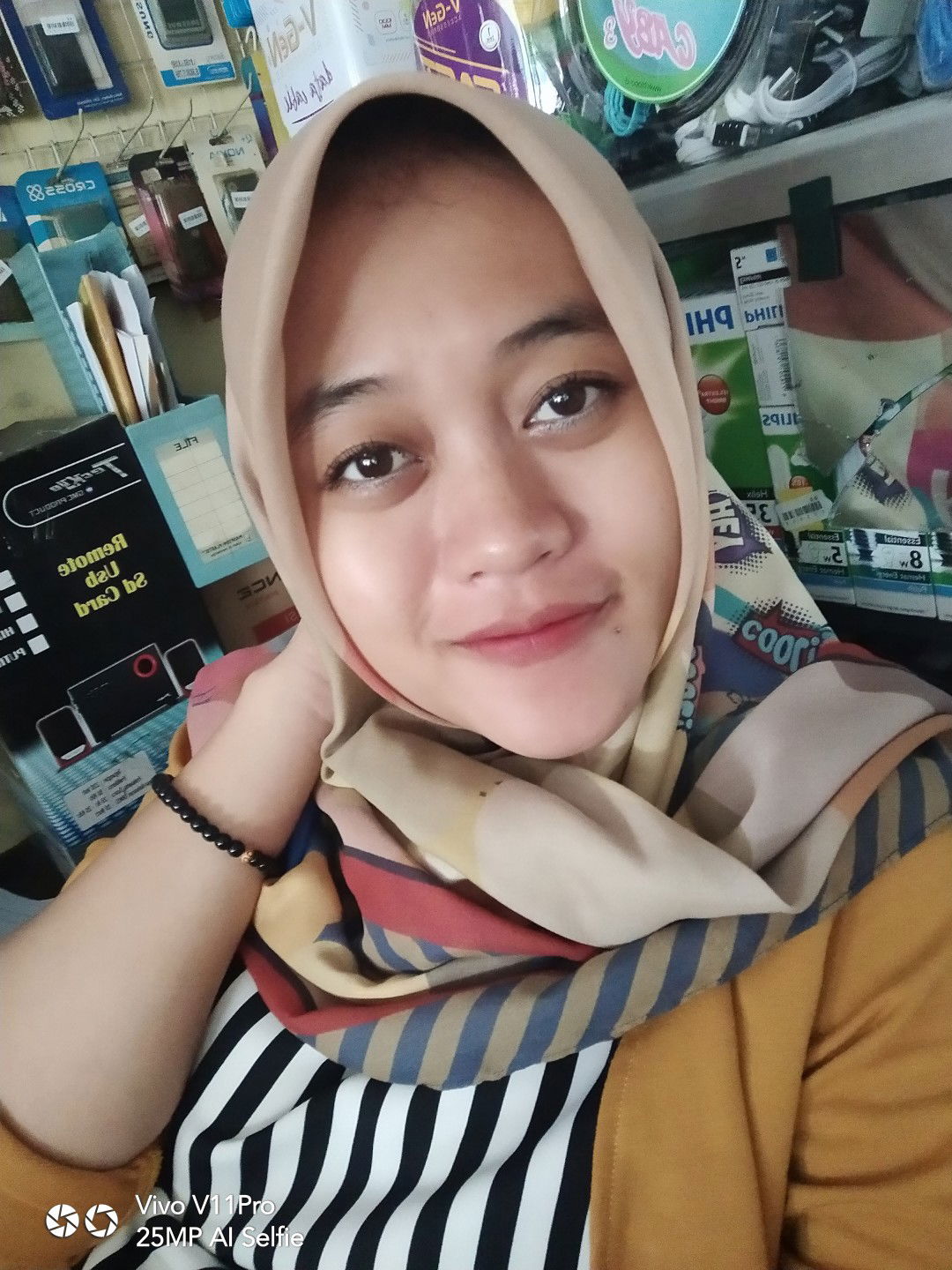 Deri Yanti profile icon