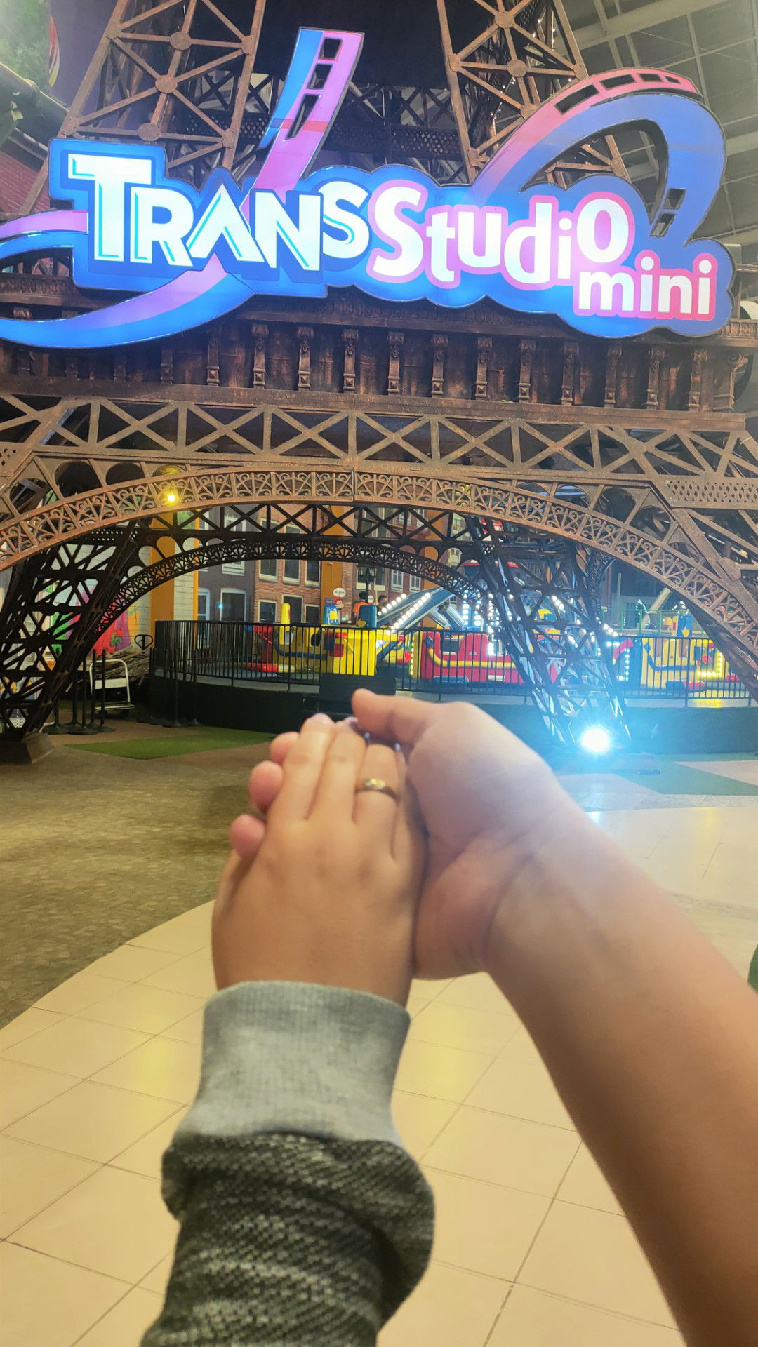 Aziza Winda profile icon