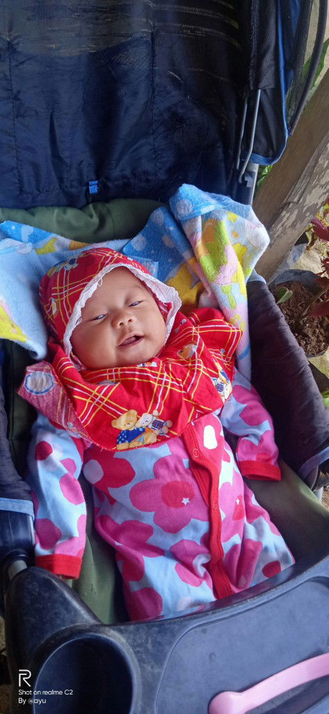 putri ayu /ayuk profile icon