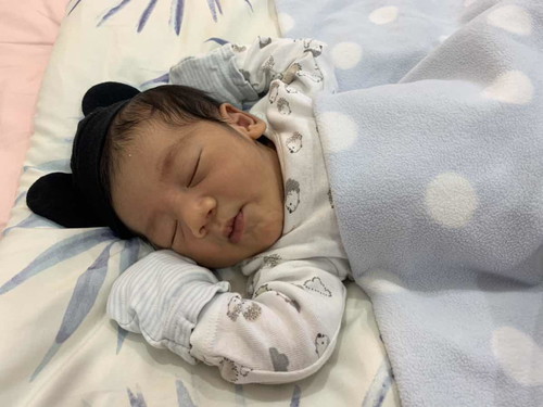 น้องออกัสมารายงานตัวแล้วคร้าบ