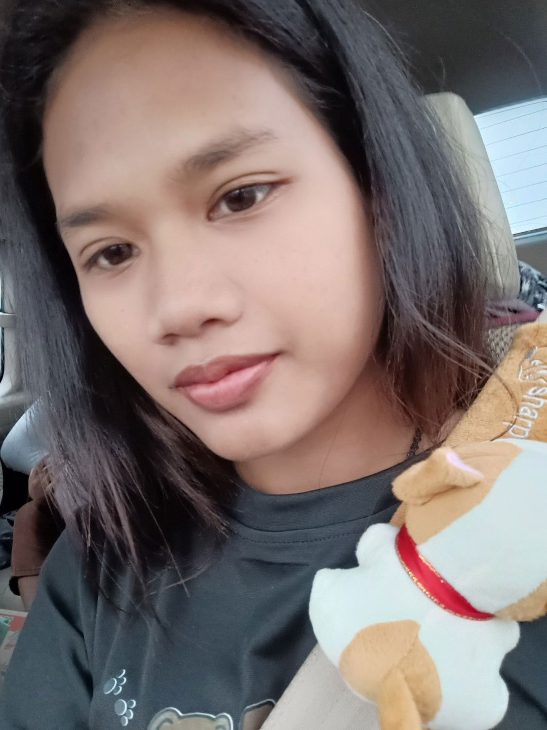 Amontip Piwthong profile icon