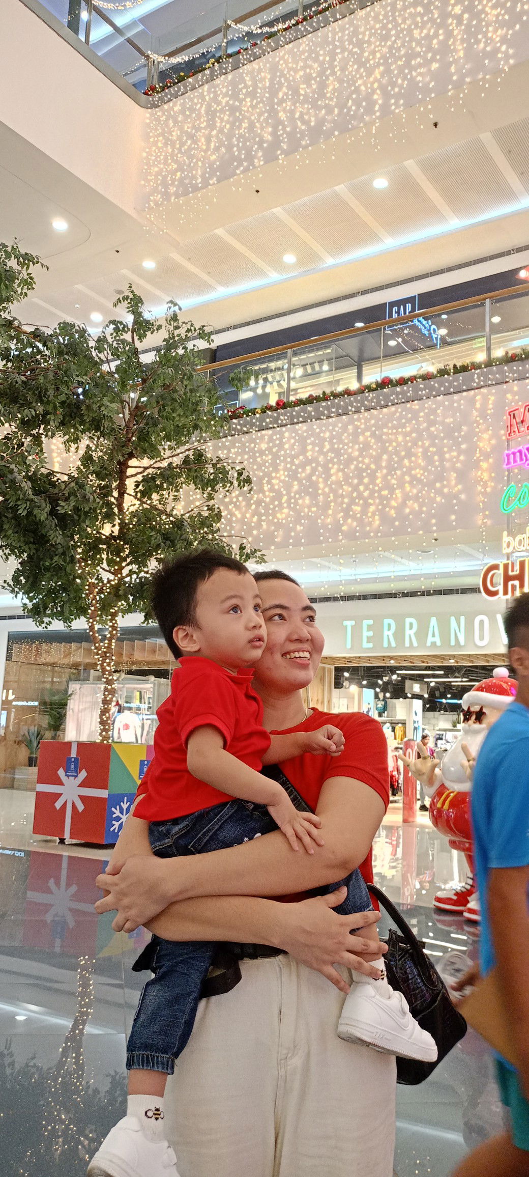 JOYCE MORALES profile icon