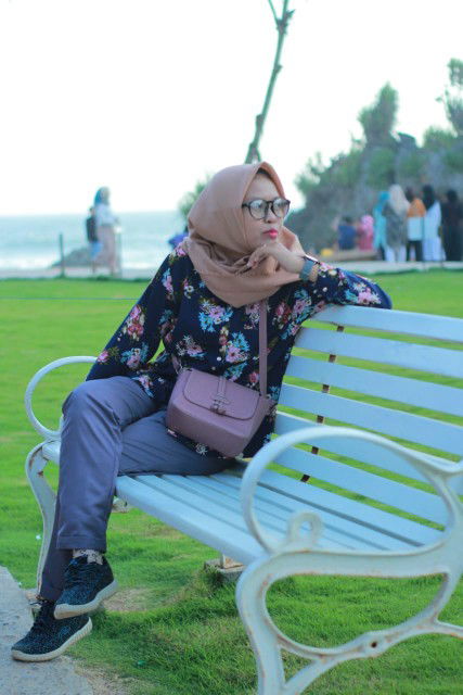 emi tri pusvitasari profile icon