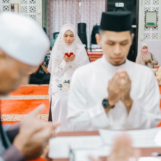 Elly Melly profile icon