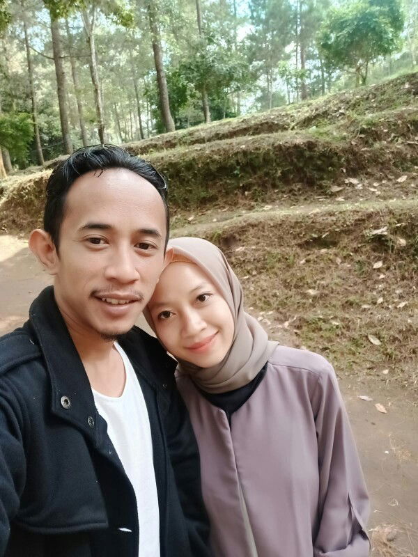 ratih nurhidayati profile icon