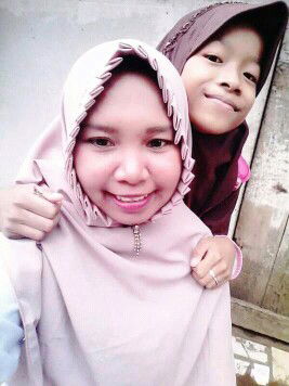 Dhede Fauziyah profile icon