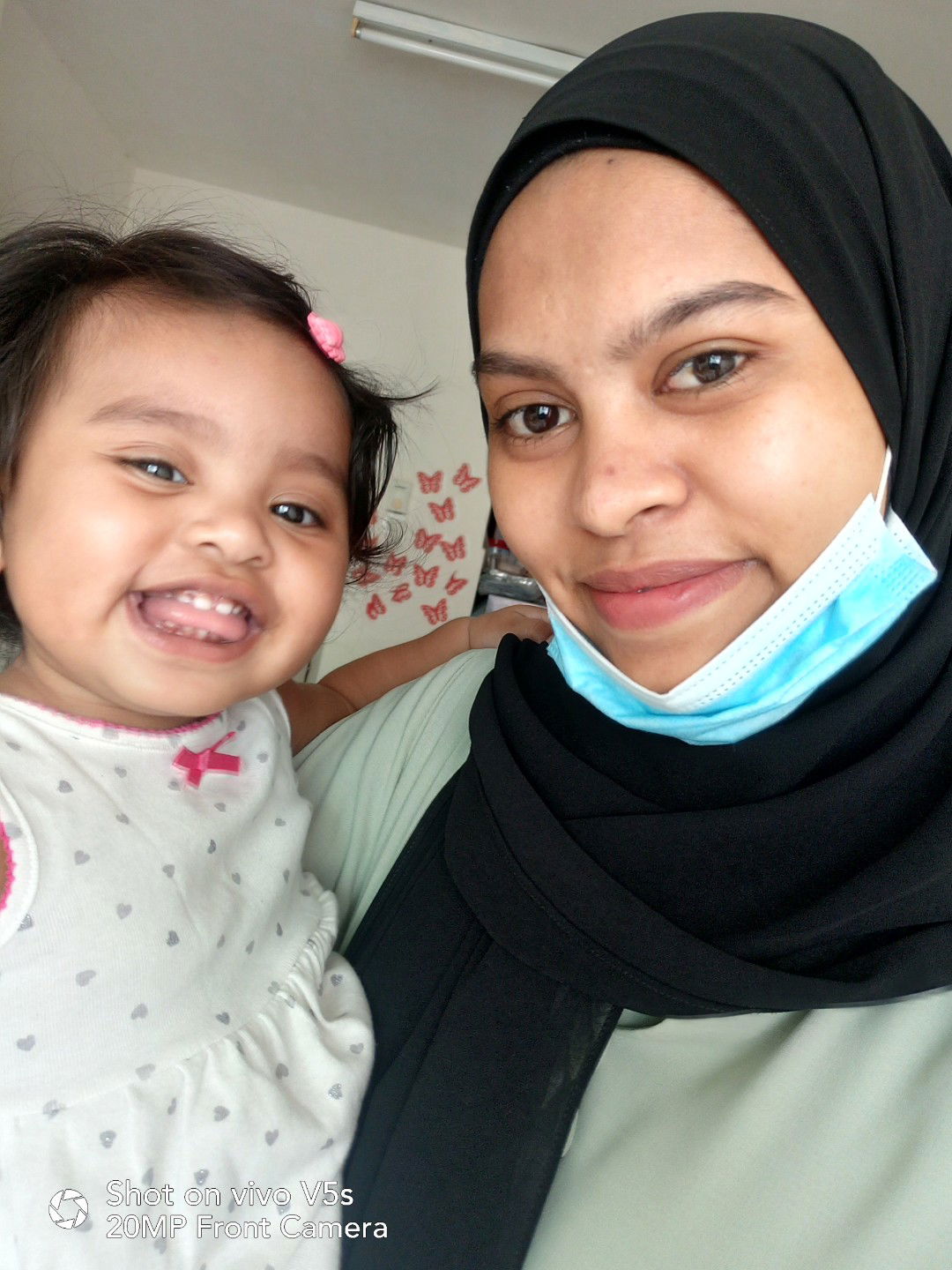 nur syafiera profile icon