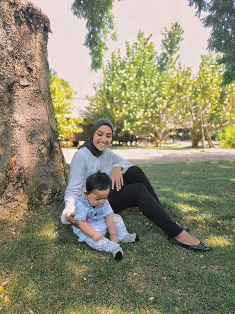 Ratri Anindyta profile icon