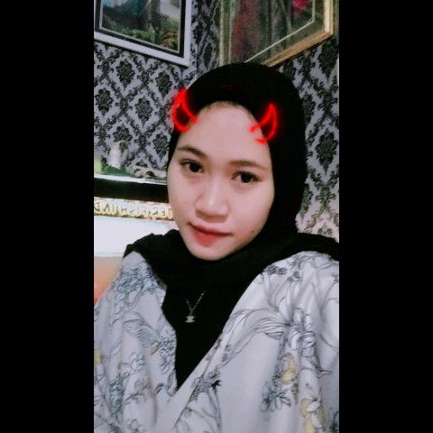 Resa Andila Listiya profile icon