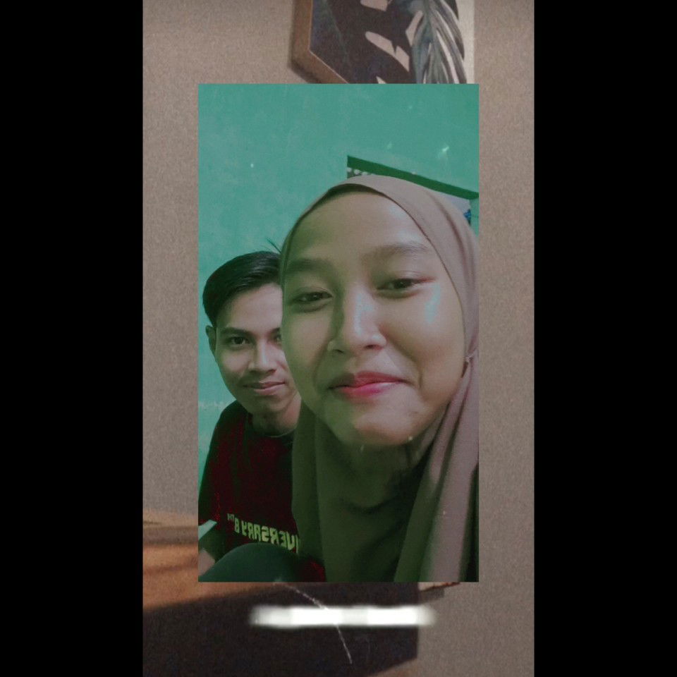 Tri Mei Ratnasari profile icon