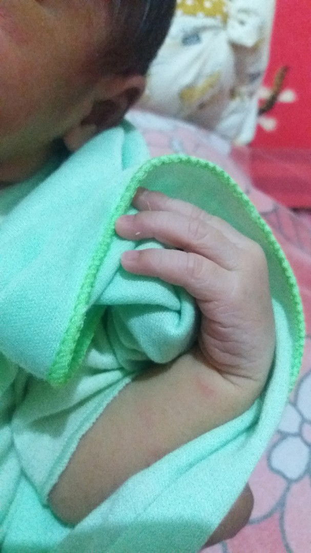 Suci Larashati profile icon