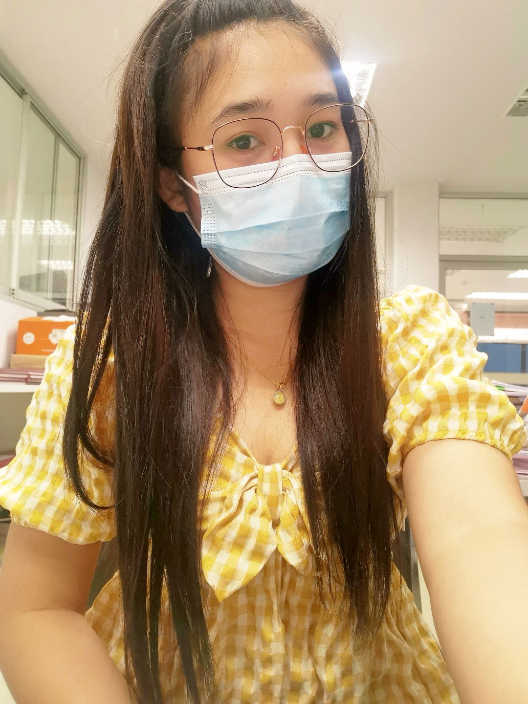 kittinaPocharach profile icon