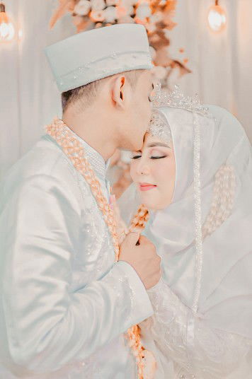 Zein and Vevin profile icon