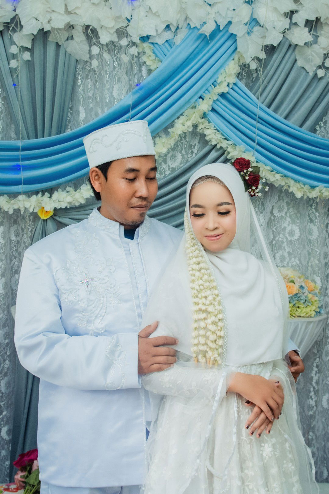 Imro'atus Sholechah profile icon