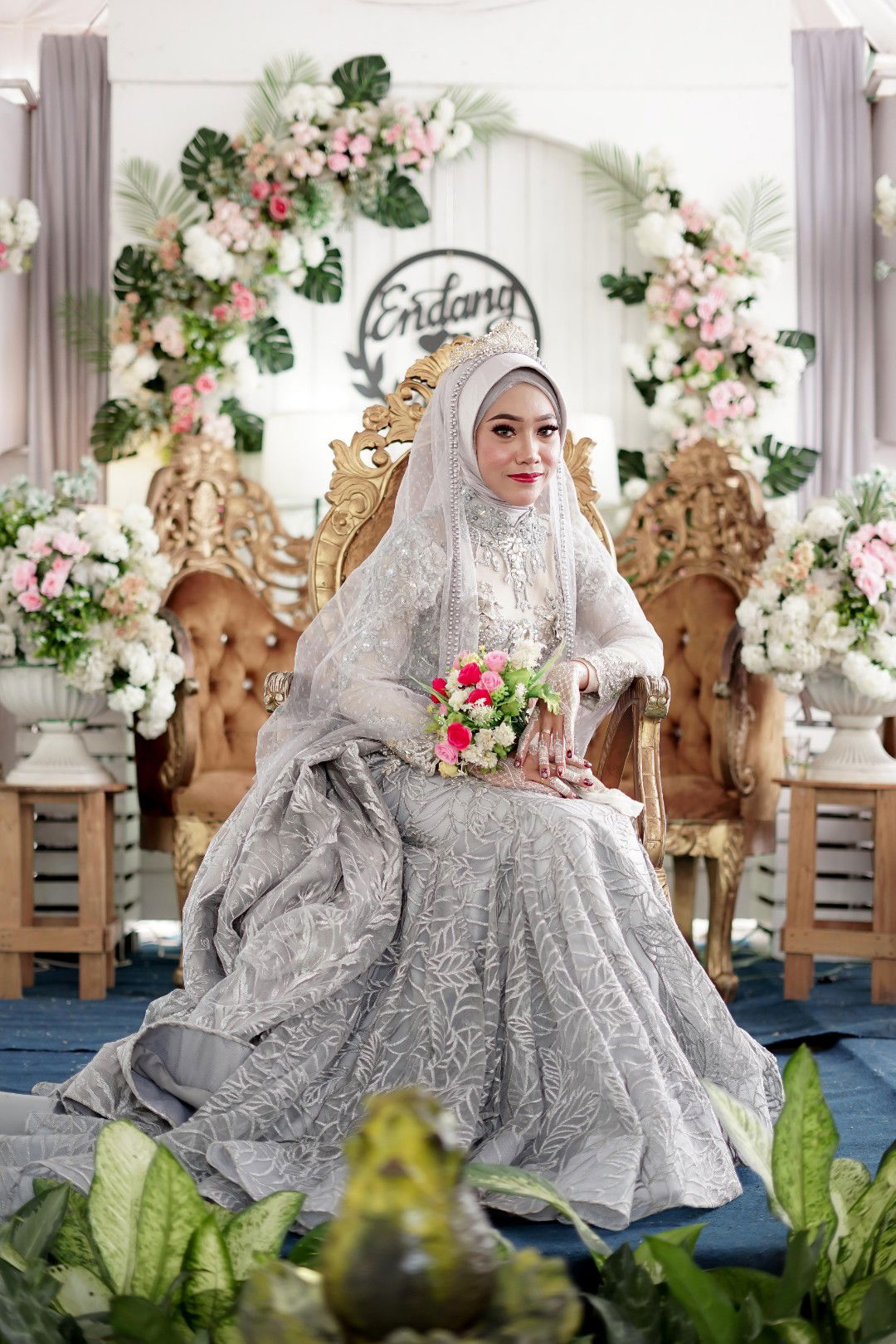 Endang Kurniawati profile icon