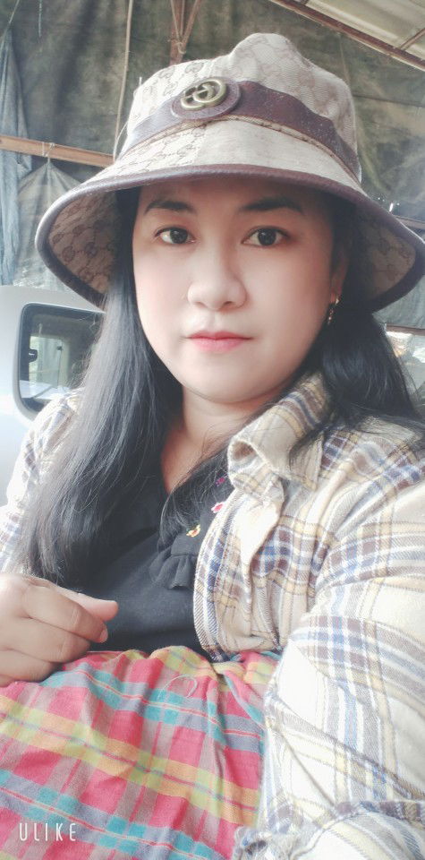 suchada profile icon