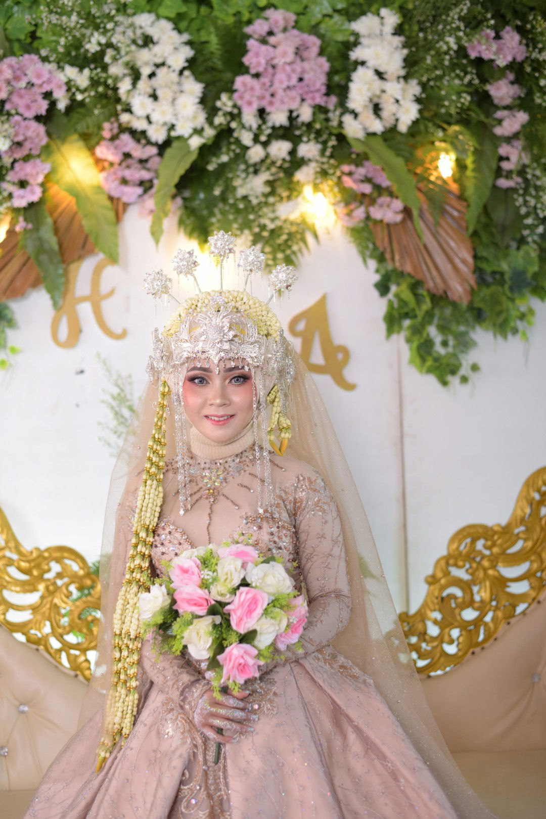 Neng Hilda Yeni profile icon