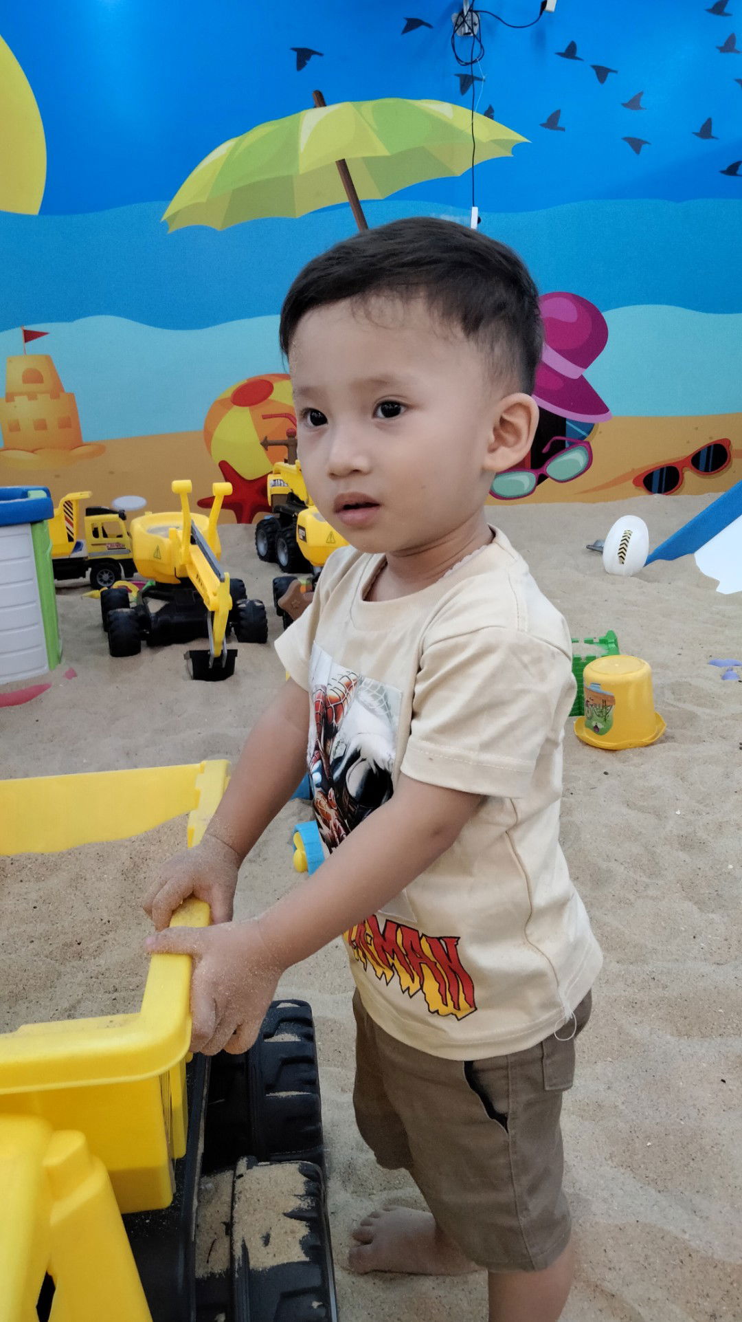 AmbarTriAyu profile icon