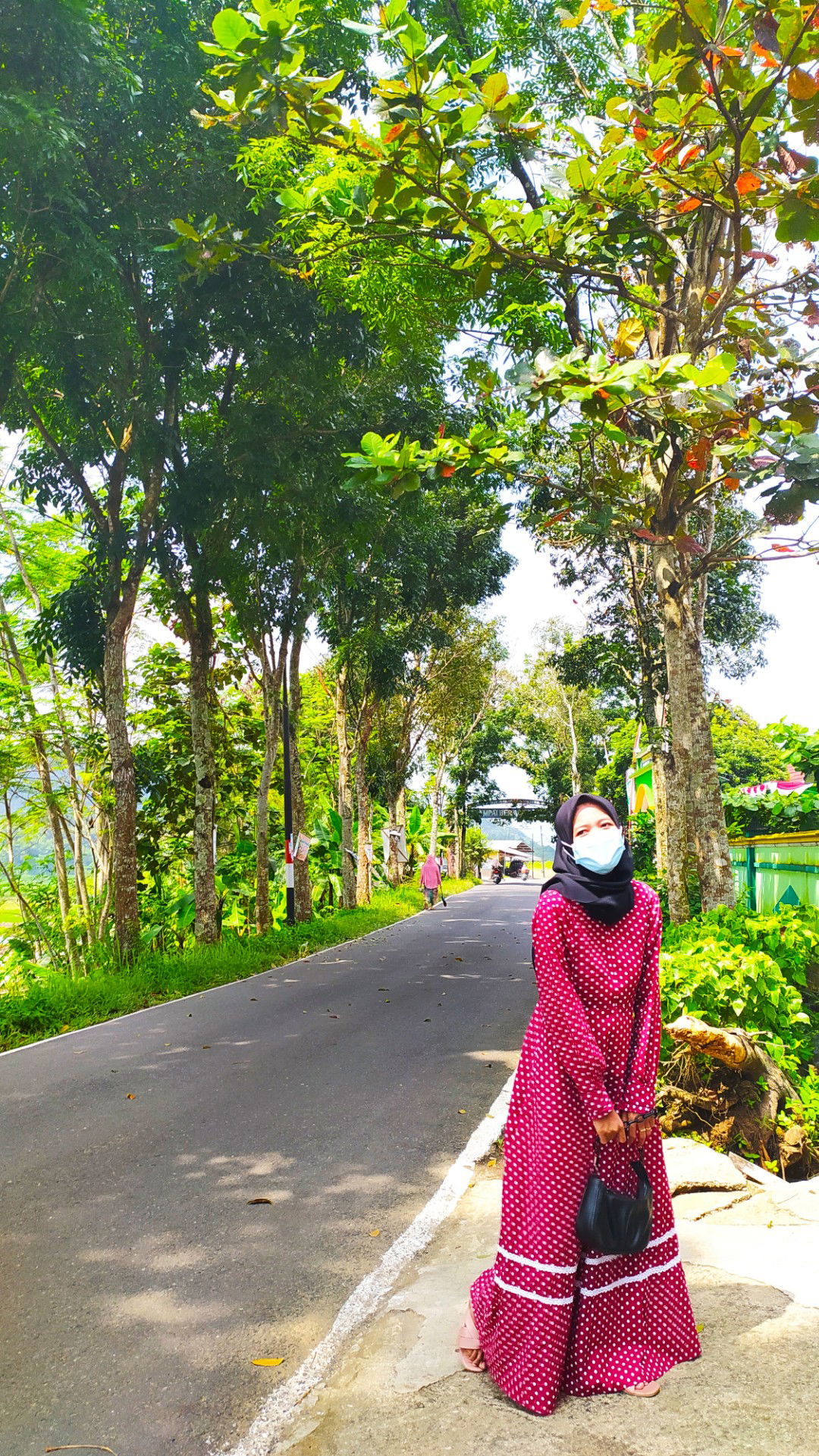 evi diah L profile icon