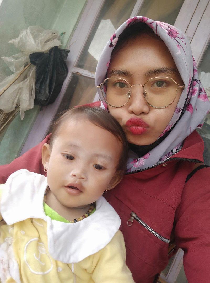 ria rosdiyanadewi profile icon