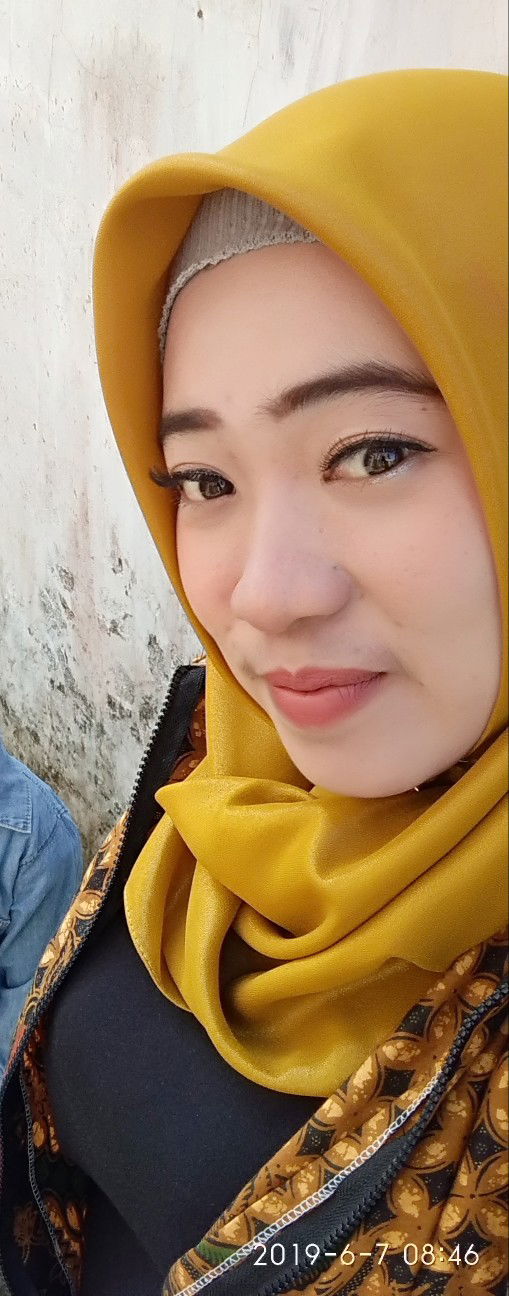 Intan Puspita profile icon