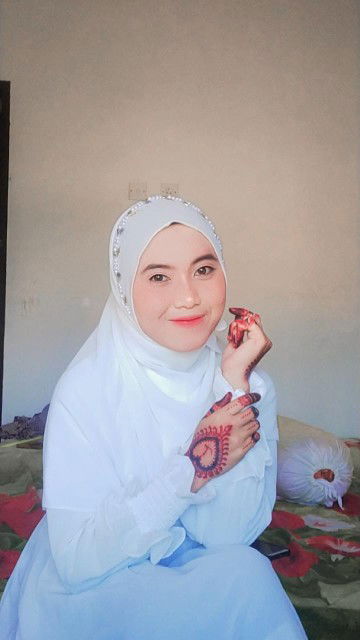 Lusiani Ucii profile icon