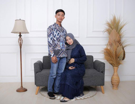 Rofiyani Dwi Putri profile icon