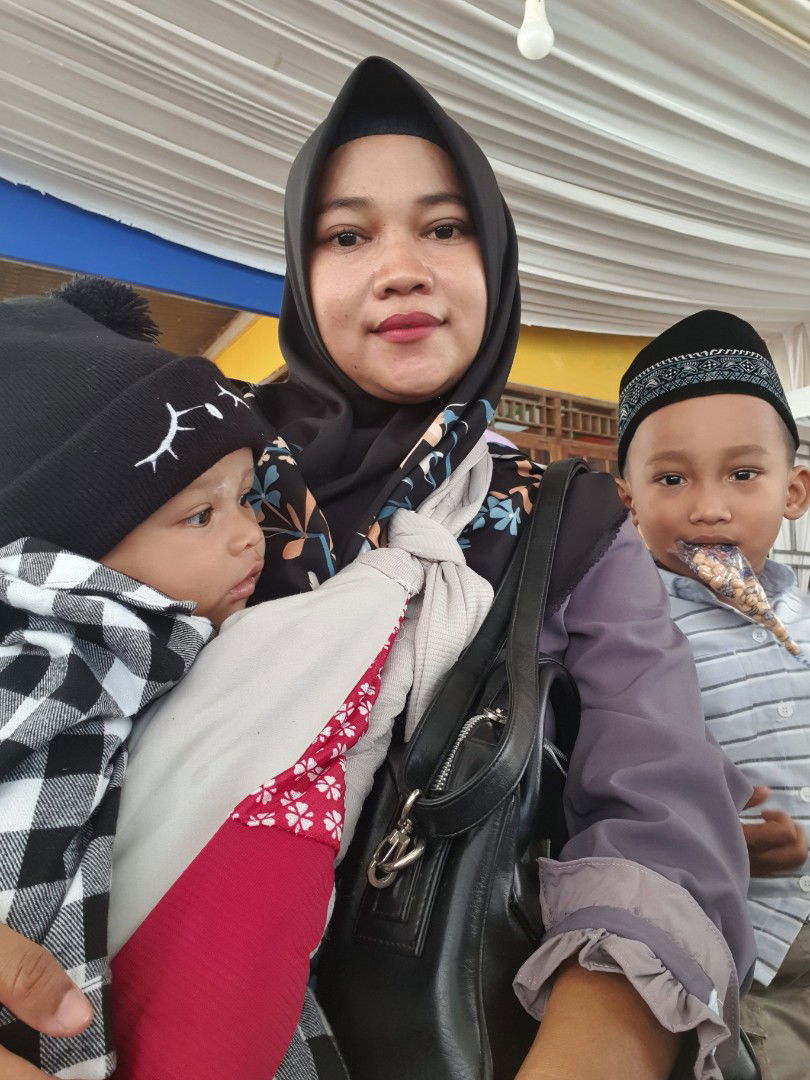 luzatul faizah profile icon