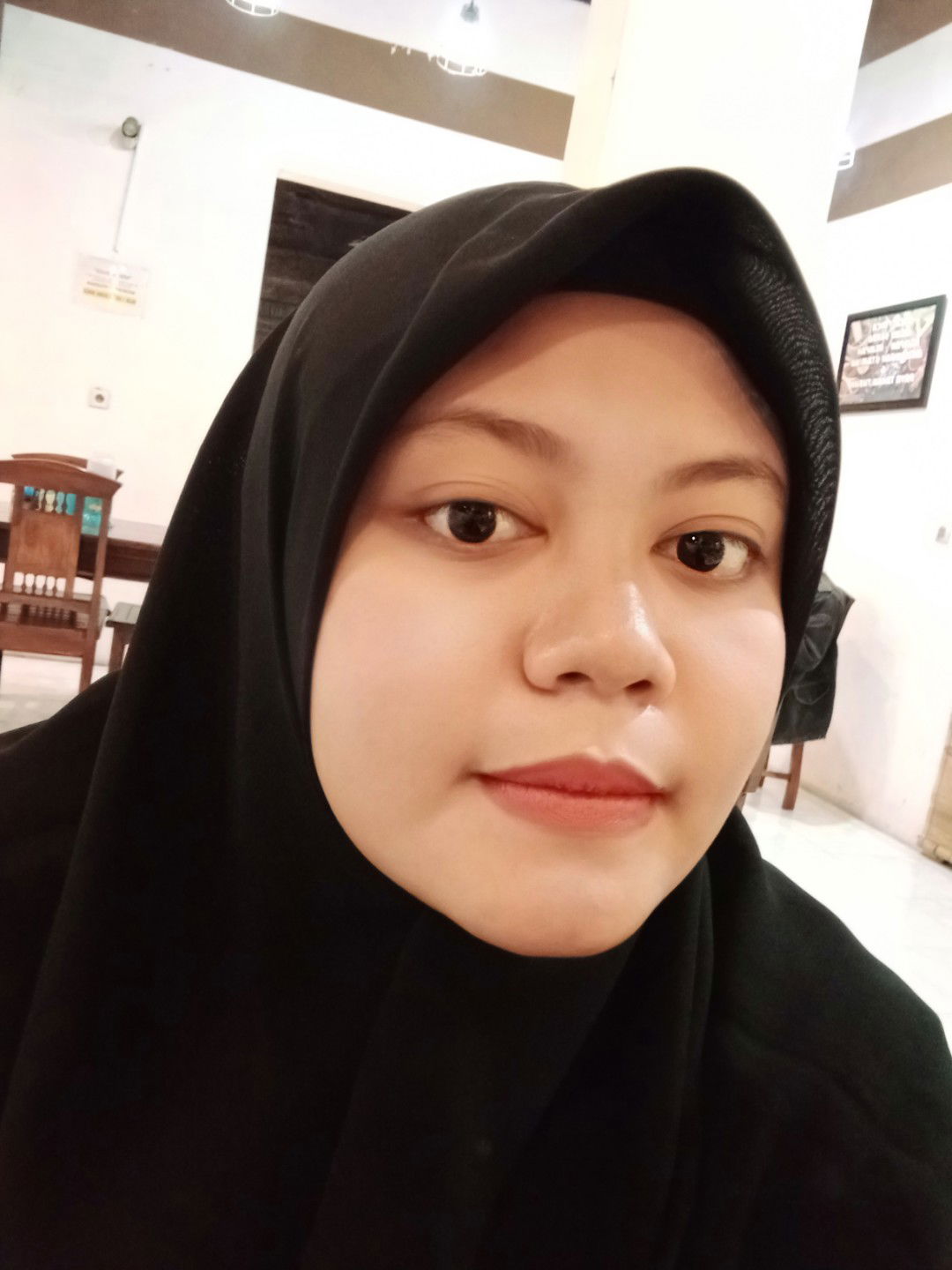 Ufi Lenawati profile icon