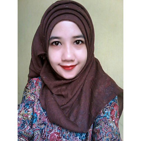 Dini Anggraini profile icon