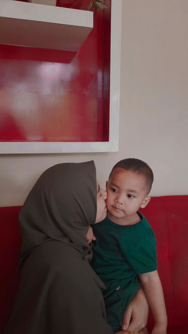 Novi Nuraeni profile icon