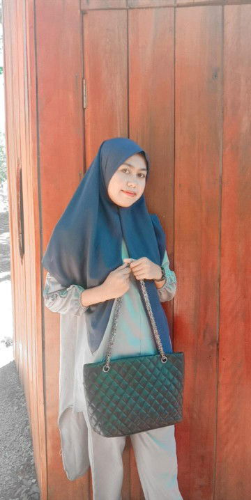 Khairunnisa profile icon