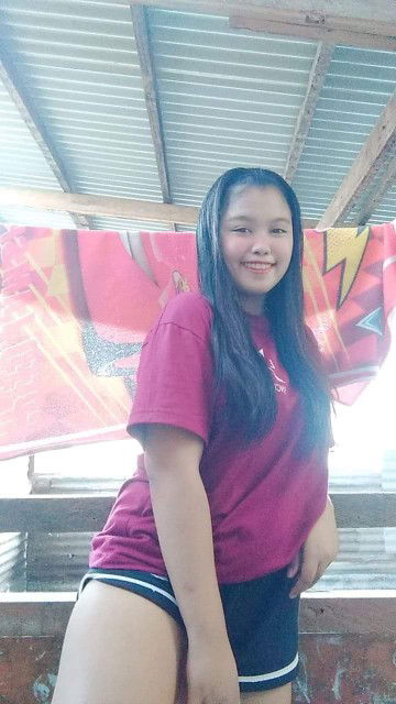 Phia Sarmiento profile icon