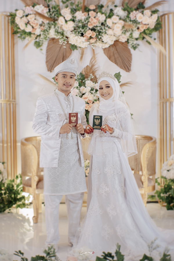 Noviani Dwi Erika profile icon