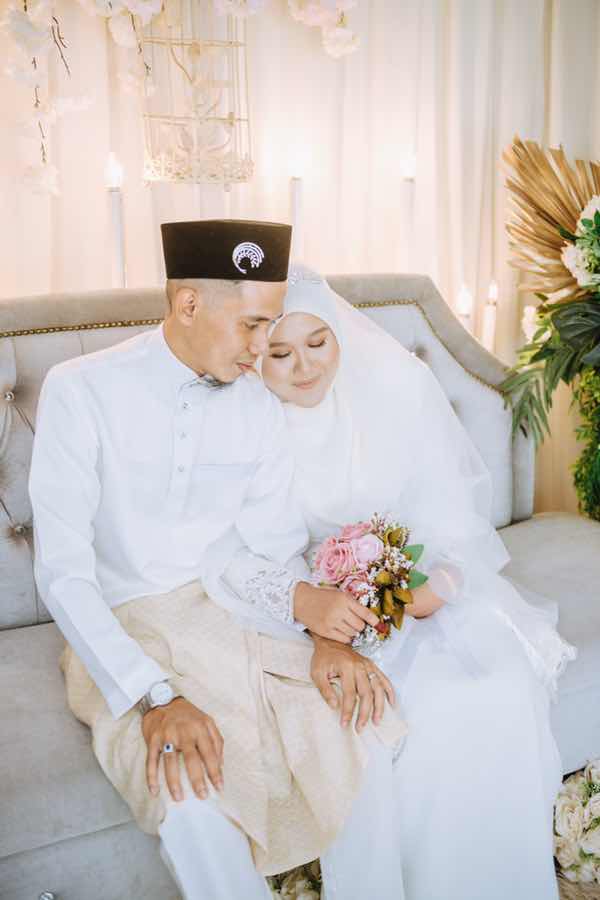 Siti Khairunnisak profile icon