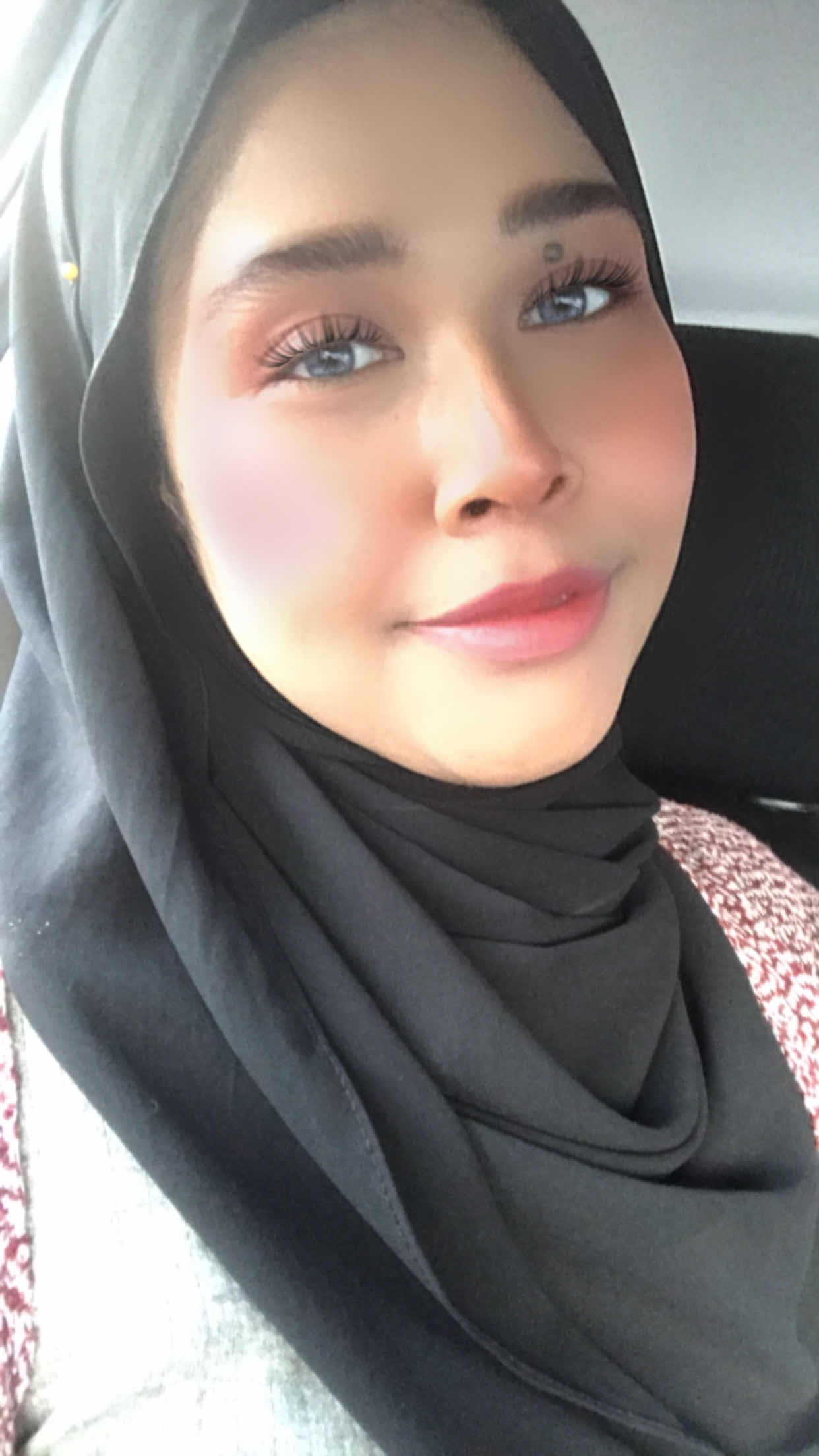 hasnira zulhazmi profile icon