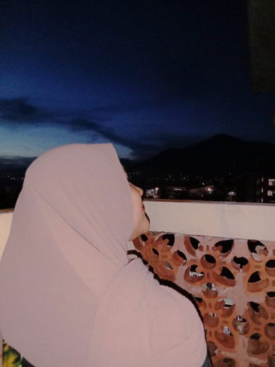 Putri Nurhayati profile icon