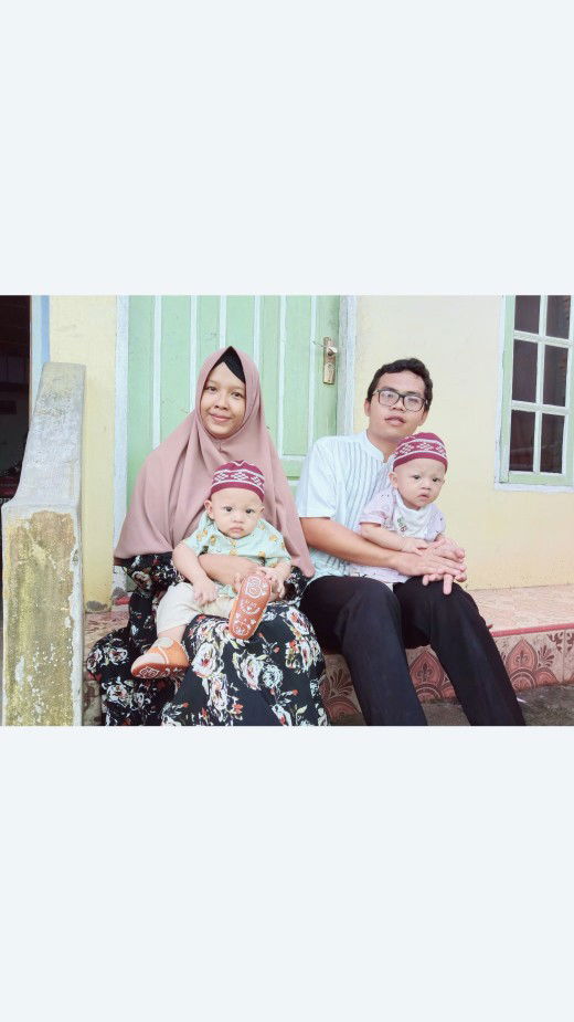 Dewi Ayund profile icon