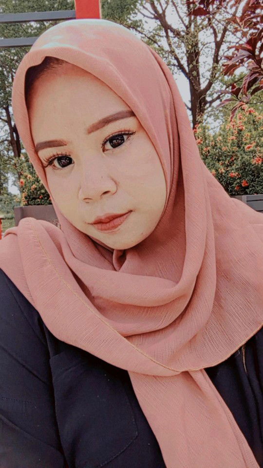 Aprilliana Nur Cahaya profile icon