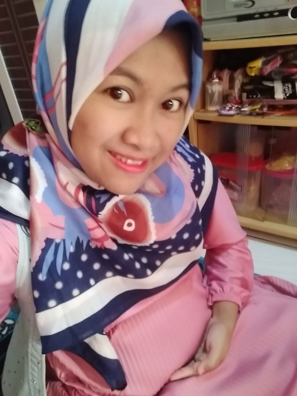 Yuyun Junia profile icon