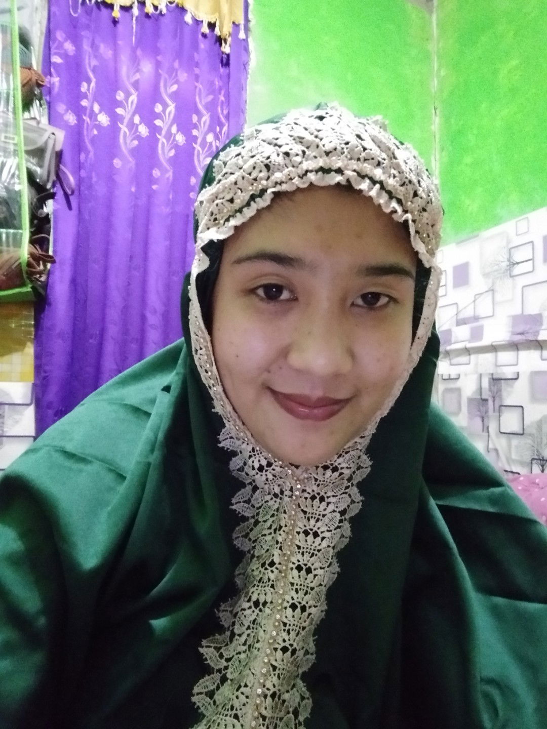 pini permata sari profile icon