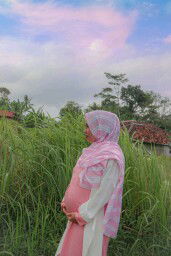 Maya clairiene profile icon