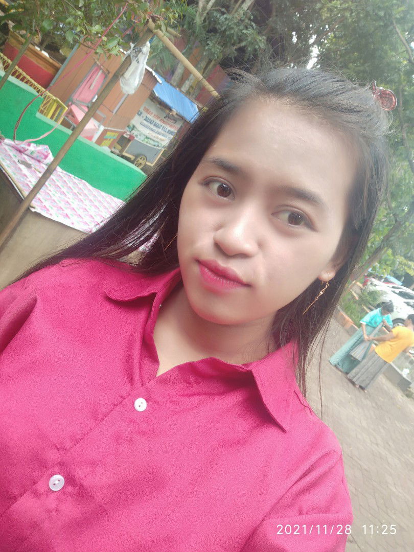 Mbg Romlah profile icon